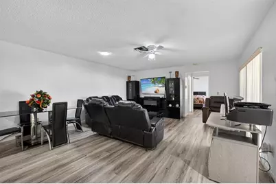 8130 Ambach Way, Hypoluxo, FL 33462 - Photo 7