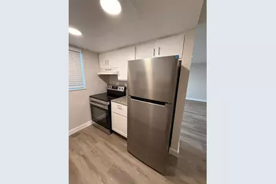 1885  40th Ave, Unit #2, Vero Beach, FL 32960 - Photo 7