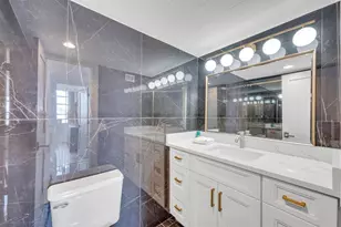 1817 S Ocean Dr, Hallandale Beach, FL 33009 - Photo 29