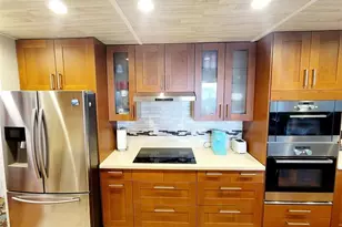 1009 N Ocean Blvd, Pompano Beach, FL 33062 - Photo 9