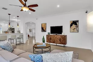 13702 NW 10th Ct, Pembroke Pines, FL 33028 - Photo 31