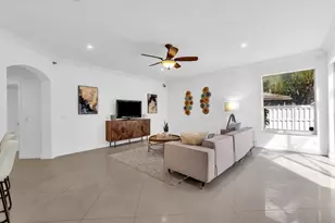 13702 NW 10th Ct, Pembroke Pines, FL 33028 - Photo 29