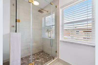 11571 NW 4th Mnr, Coral Springs, FL 33071 - Photo 17