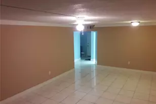 [Address not provided], North Miami Beach, FL 33179 - Photo 9