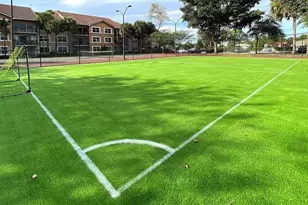 9055 Wiles Rd, Coral Springs, FL 33067 - Photo 29