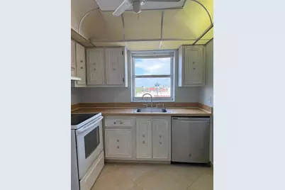 101  Briny Ave, Unit #411, Pompano Beach, FL 33062 - Photo 5