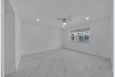 9818  Marina Blvd, Unit #1225, Boca Raton, FL 33428 - Photo 11