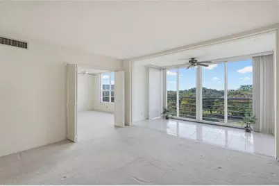 575  Oaks Ln, Unit #608, Pompano Beach, FL 33069 - Photo 11