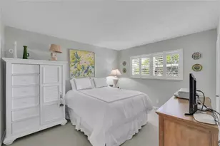 390 N Federal Hwy, Deerfield Beach, FL 33441 - Photo 9