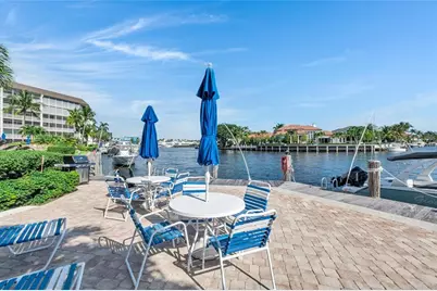 390 N Federal Hwy, Unit #206, Deerfield Beach, FL 33441 - Photo 1