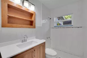 29 SE 8th St, Dania Beach, FL 33004 - Photo 23