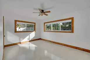 29 SE 8th St, Dania Beach, FL 33004 - Photo 21