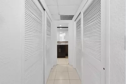 4001 S Ocean Dr, Unit #14D, Hollywood, FL 33019 - Photo 17