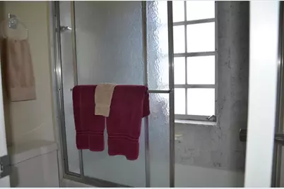 6201  Bay Club Dr, Unit #4, Fort Lauderdale, FL 33308 - Photo 17