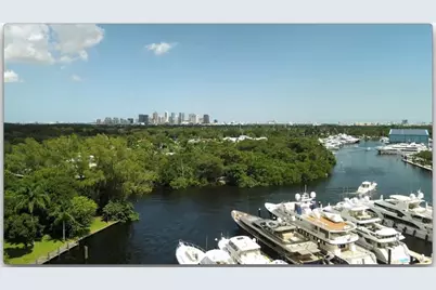 1421 SW 23rd Court, Fort Lauderdale, FL 33315 - Photo 25