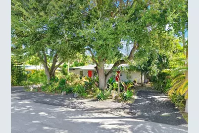 2204 NW 3rd Ave, Wilton Manors, FL 33311 - Photo 47