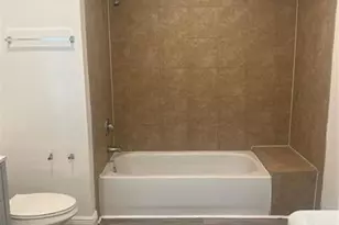 560 SW 14th St, Deerfield Beach, FL 33441 - Photo 9