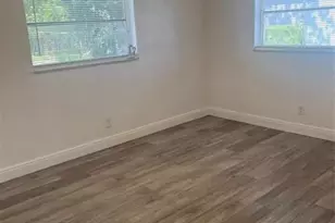 560 SW 14th St, Deerfield Beach, FL 33441 - Photo 11