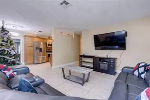 1610 SW 68th Terrace, North Lauderdale, FL 33068 - Photo 5