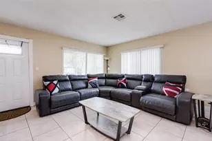 1610 SW 68th Terrace, North Lauderdale, FL 33068 - Photo 23