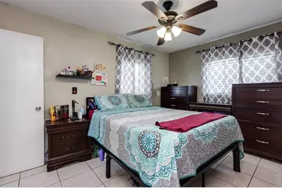 1610 SW 68th Ter, North Lauderdale, FL 33068 - Photo 35