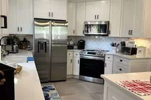 1143 Duncan Cir, Palm Beach Gardens, FL 33418 - Photo 3