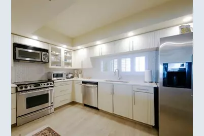 2480  Presidential Way, Unit #1703, West Palm Beach, FL 33401 - Photo 15