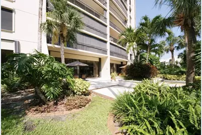 2480  Presidential Way, Unit #1703, West Palm Beach, FL 33401 - Photo 41