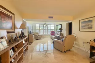 1516 Whitehall Dr, Davie, FL 33324 - Photo 5