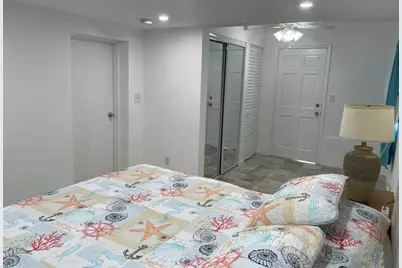 5911 NE 15th Ave, Fort Lauderdale, FL 33334 - Photo 9