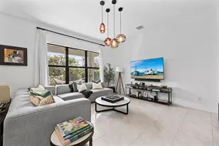 8560 NW 39th Ct, Coral Springs, FL 33065 - Photo 15