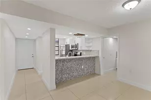 1719 Whitehall Dr, Davie, FL 33324 - Photo 15