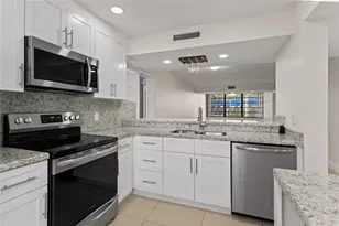 1719 Whitehall Dr, Davie, FL 33324 - Photo 7