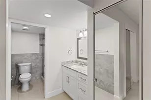 1719 Whitehall Dr, Davie, FL 33324 - Photo 29