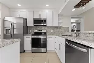 1719 Whitehall Dr, Davie, FL 33324 - Photo 5