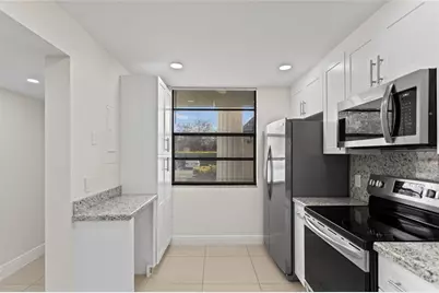 1719  Whitehall Dr, Unit #104, Davie, FL 33324 - Photo 9