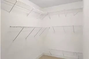 1719 Whitehall Dr, Davie, FL 33324 - Photo 27