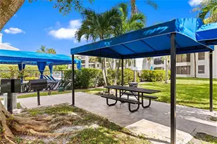 1719 Whitehall Dr, Davie, FL 33324 - Photo 47