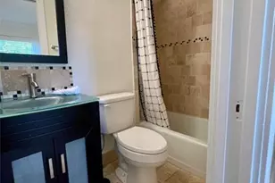 2901 NE 51st St, Fort Lauderdale, FL 33308 - Photo 15