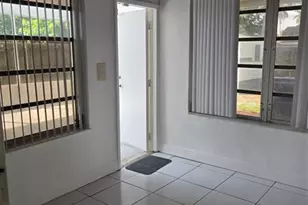 2606 Alcazar Dr, Miramar, FL 33023 - Photo 25