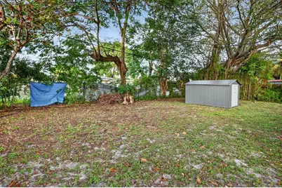 1525 NW 14th Ct, Fort Lauderdale, FL 33311 - Photo 35