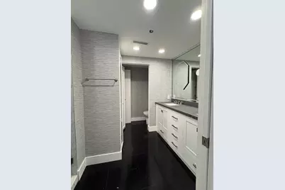 10  Venetian Way, Unit #502, Miami Beach, FL 33139 - Photo 19