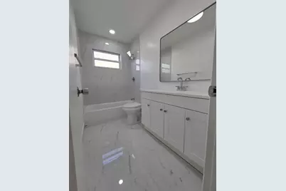 8571 NW 16th St, Pembroke Pines, FL 33024 - Photo 19