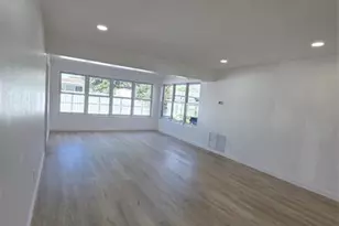 8571 NW 16th St, Pembroke Pines, FL 33024 - Photo 11