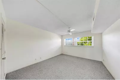 3850  Oaks Clubhouse Dr, Unit #409, Pompano Beach, FL 33069 - Photo 19