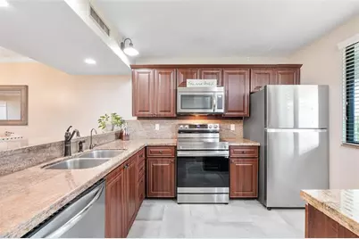 6181  Balboa Cir, Unit #403, Boca Raton, FL 33433 - Photo 5