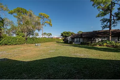 381  Ottawa Ct, Royal Palm Beach, FL 33411 - Photo 37