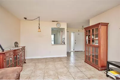 381  Ottawa Ct, Royal Palm Beach, FL 33411 - Photo 21