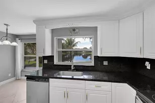 8236 White Rock Cir, Boynton Beach, FL 33436 - Photo 13