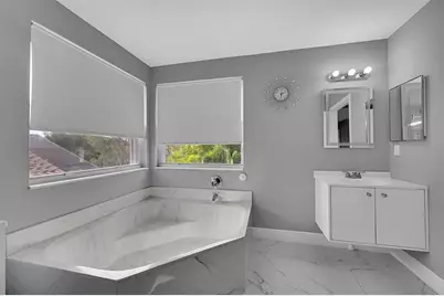 8236  White Rock Cir, Boynton Beach, FL 33436 - Photo 27